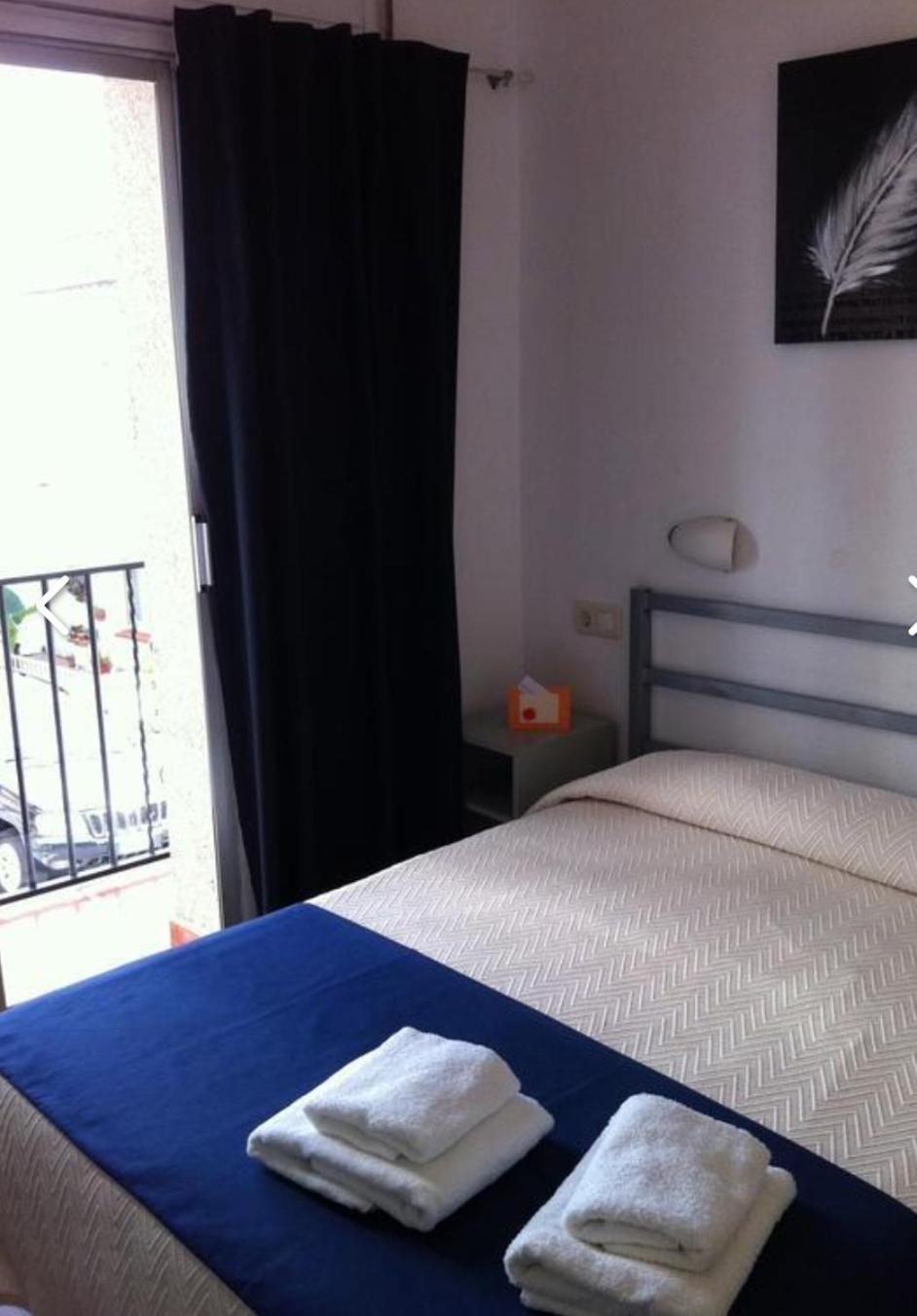 Sant Jordi Cami De Ronda Hostel Tossa de Mar Buitenkant foto